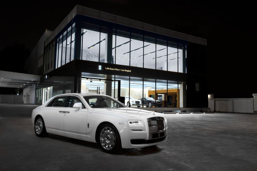  Rolls-Royce Ghost EWB KoChaMongKol 2016 года  (фото 3 из 14)